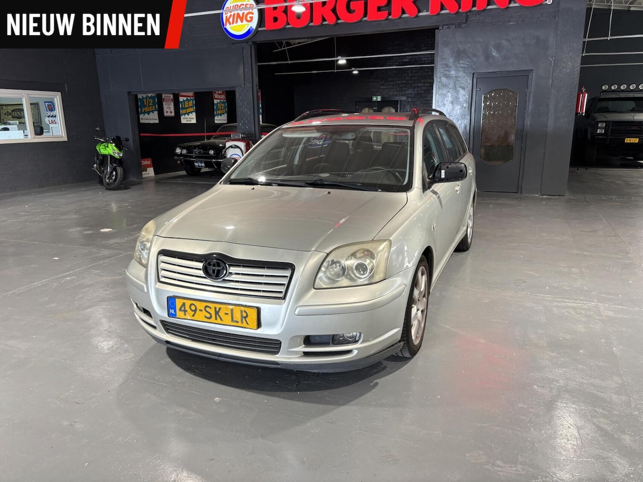 Toyota Avensis Wagon - 2.0 VVTi AIRCO CRUISE TREKHAAK EL RAMEN - AutoWereld.nl