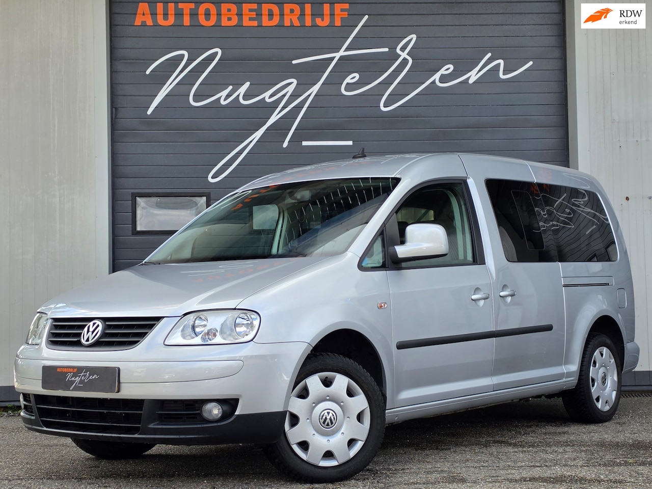 Volkswagen Caddy Maxi - 1.6 Comfortline |Rolstoelombouw|Professioneel !!! - AutoWereld.nl