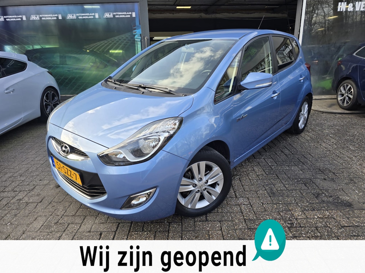 Hyundai ix20 - 1.4i i-Vision | 2E EIGENAAR | 12MND GARANTIE | AIRCO | CRUISE | LMV | TREKHAAK | - AutoWereld.nl