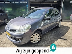 Renault Clio - 1.2-16V Special Line | 1E EIGENAAR |3/6 OF 12MND GARANTIE | LAGE KM | AIRCO | ELEC RAMEN |