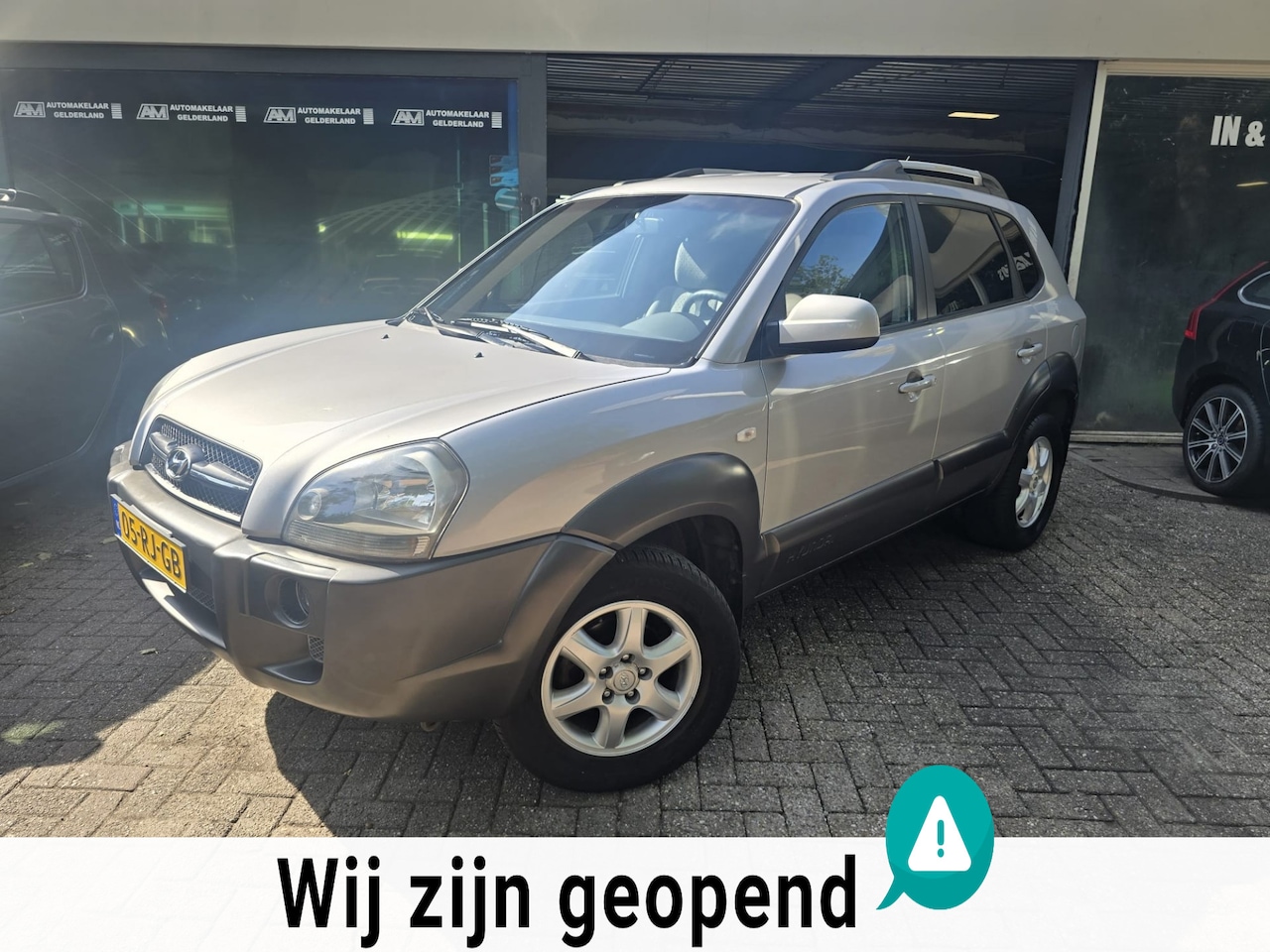 Hyundai Tucson - 2.0i Dynamic | NIEUWE APK |3/6 OF 12 MND GARANTIE | AIRCO | ELEC RAMEN | - AutoWereld.nl