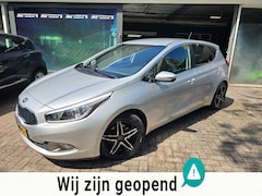 Kia Cee'd - 1.6 GDI Super Pack | 3/6 OF 12MND GARANTIE | CAMERA | NAVI | CRUISE | LMV |