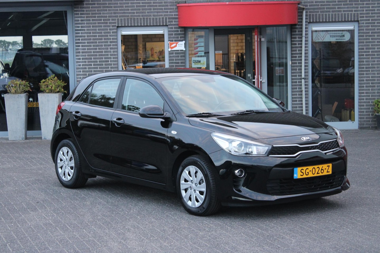 Kia Rio - 1.0 TGDI ComfortPlusLine Navigator Incl Garantie!! - AutoWereld.nl