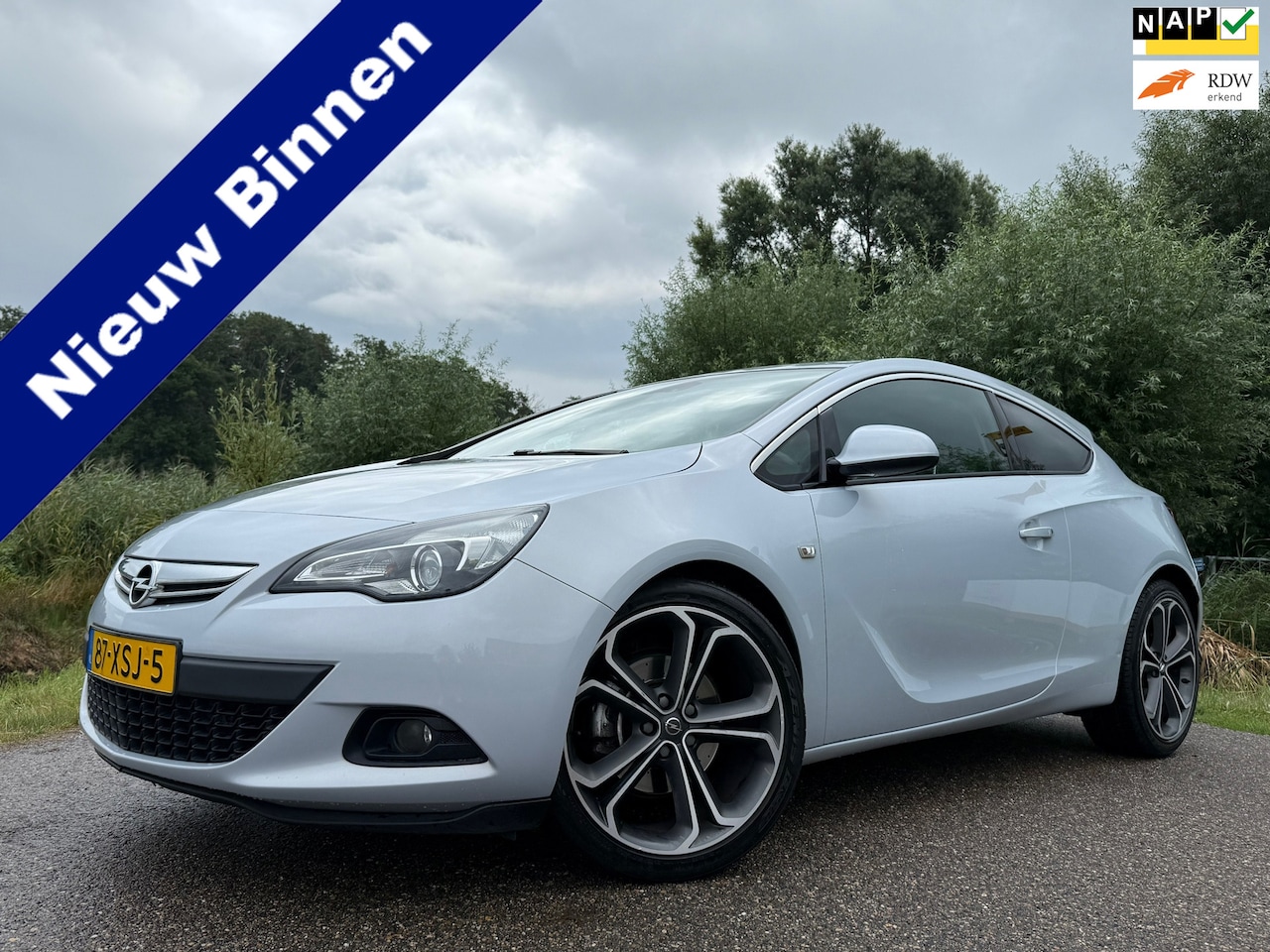 Opel Astra GTC - 1.4 Turbo Sport / 20" Velgen / Navi / Clima / 6 Versnellingen / PDC / Cruise / LED / Deale - AutoWereld.nl