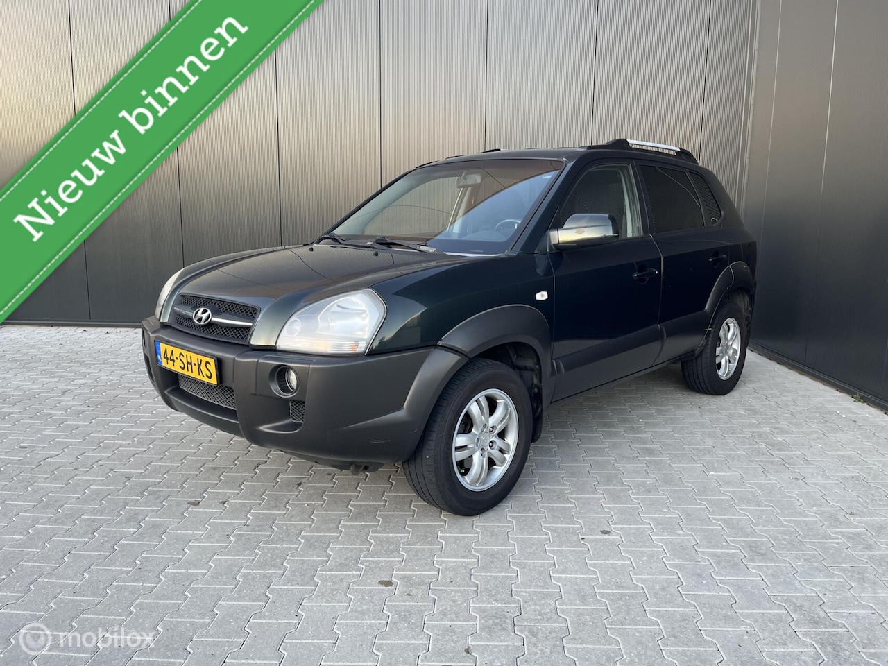 Hyundai Tucson - 2.0i Style / AIRCO / CRUISE / TREKHAAK - AutoWereld.nl