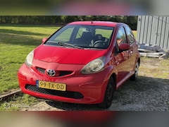 Toyota Aygo - 1.0-12V +