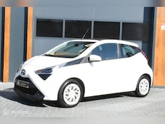 Toyota Aygo - 1.0 VVT-i x-play|AIRCO|CARPLAY|OPENDAK