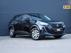 Peugeot 2008 - 1.2 PureTech Allure Leder/Navi/Carplay/Cruise/PDC