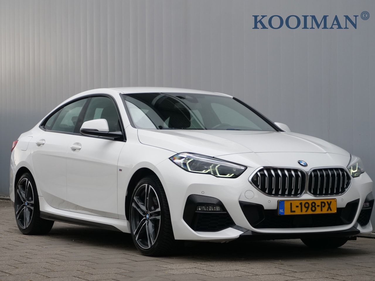 BMW 2-serie Gran Coupé - 218i Business Edition 136 Pk Automaat M-pakket / Navi / DAB / Apple Carplay - AutoWereld.nl