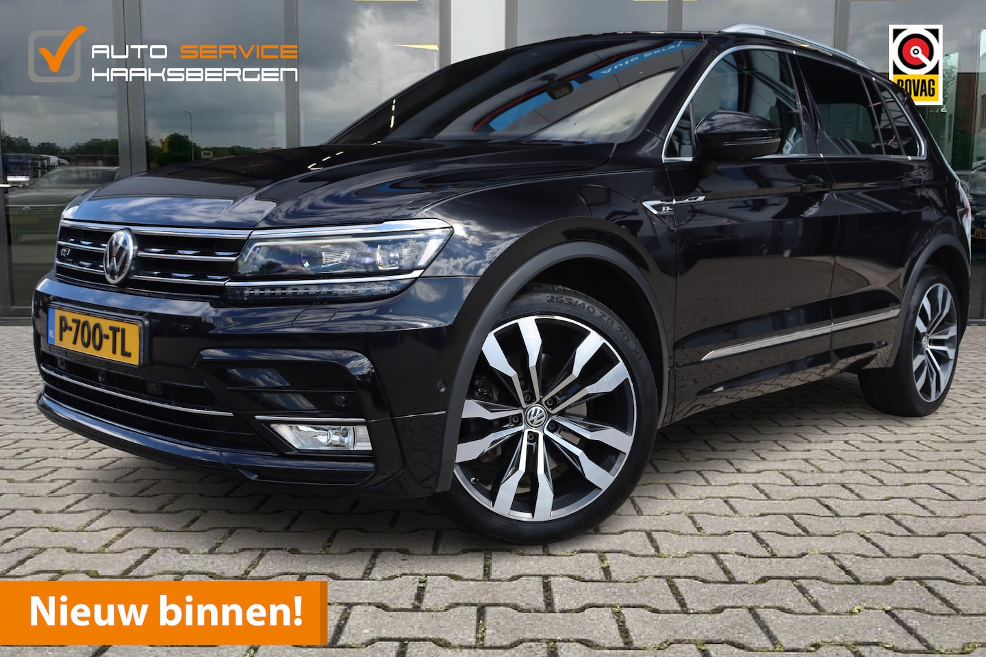 Volkswagen Tiguan - 2.0 TSI 4Motion R-Line | Pano | Leder | Trekhaak | 360 Camera | - AutoWereld.nl