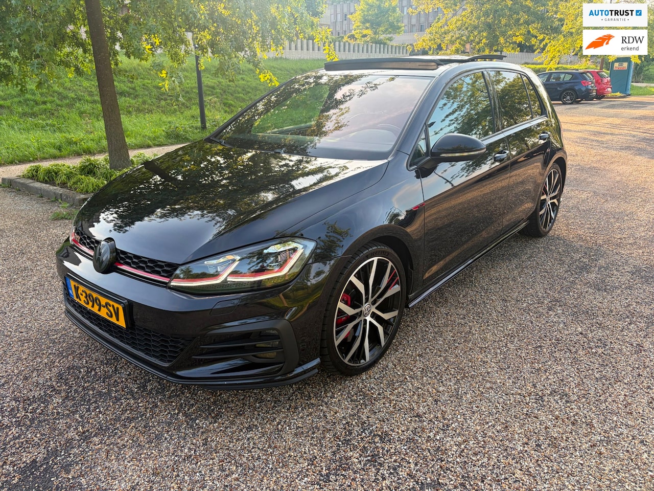 Volkswagen Golf - 2.0 TSI GTI Performance Pano 250 PK Virtual cockpit - AutoWereld.nl