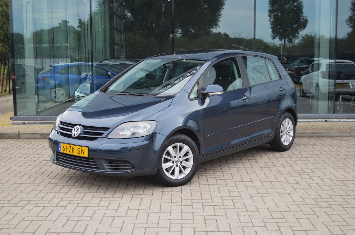 Volkswagen Golf Plus - 1.6 Optive 3 Airco | Elektrische ramen | Hoge zit - AutoWereld.nl
