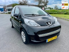 Peugeot 107 - 1.0-12V XS, 5drs, Aut, Airco, Elektr ramen, Radio CD speler, Toerenteller, Goed oh