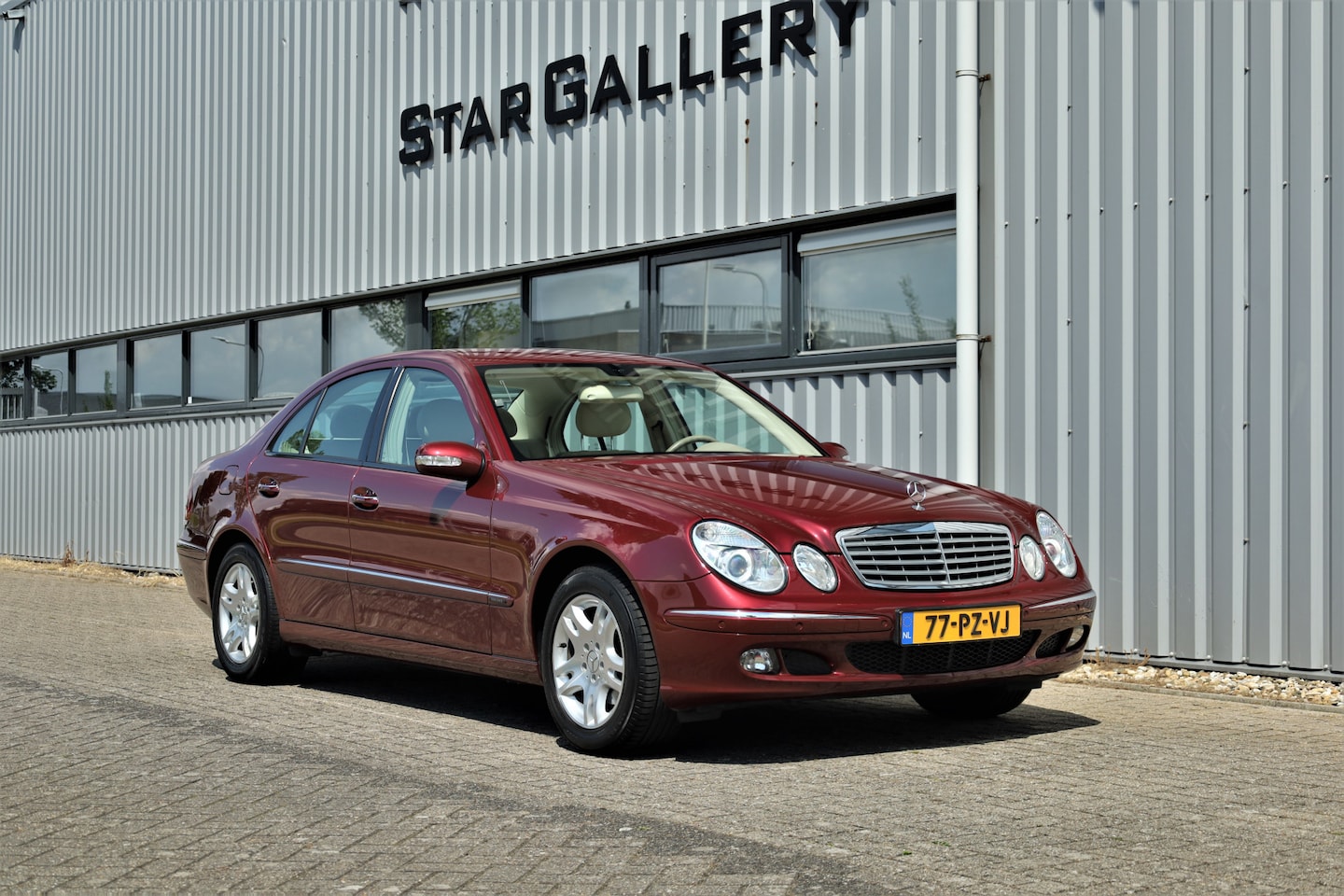 Mercedes-Benz E-klasse - E 200 K. Elegance 91500km Youngtimer - AutoWereld.nl