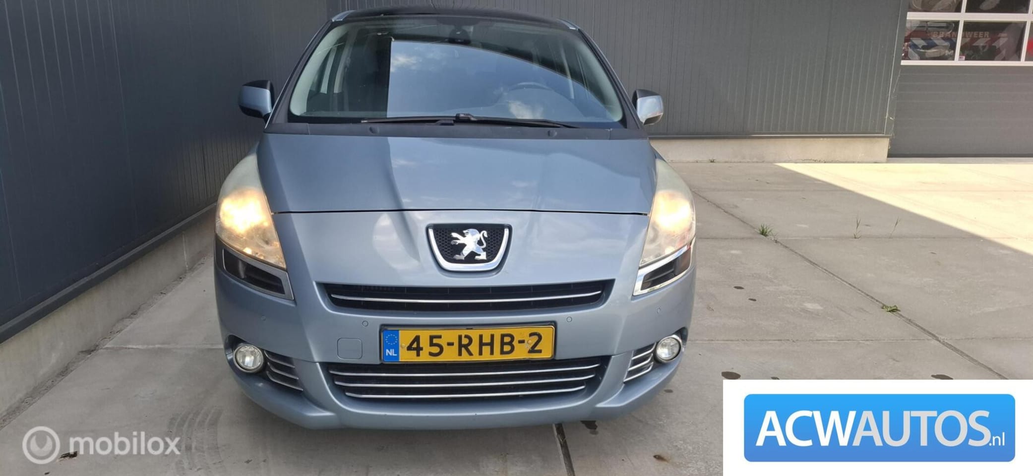 Peugeot 5008 - 1.6 THP Blue Lease Executive 7p. 1.6 THP Blue Lease Executive 7p. - AutoWereld.nl