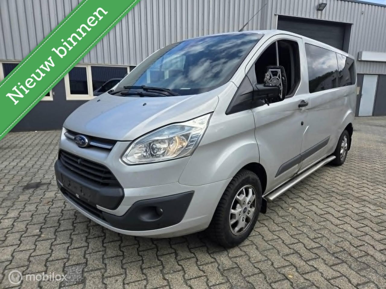 Ford Transit Custom - 290 2.2 TDCI L2H1 Trend DC DUBBEL CABINE - AutoWereld.nl