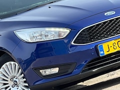 Ford Focus Wagon - 1.0 Titanium - Deep Impact Blue - Stoel/Stuur/Voorraam verwarming