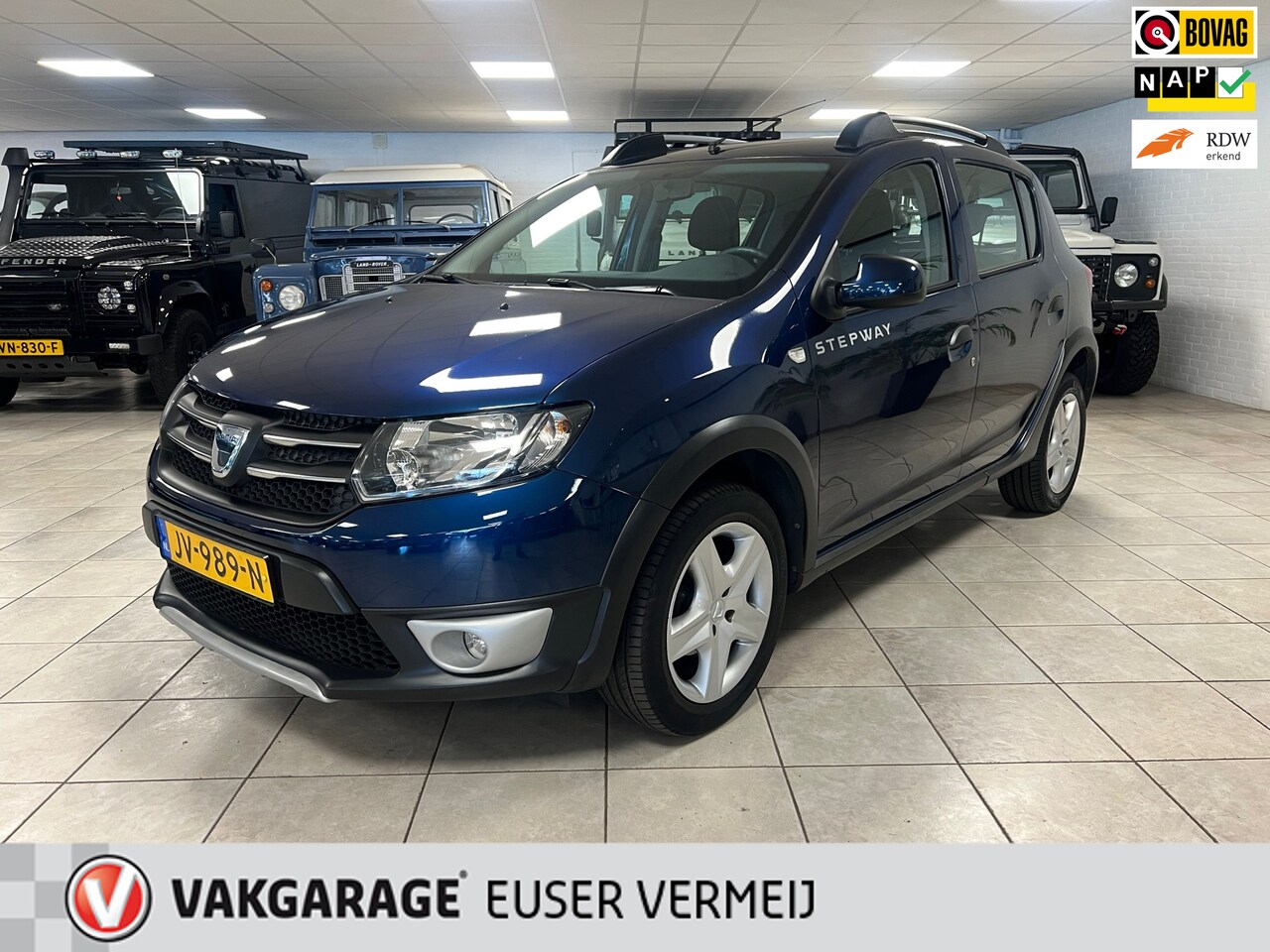 Dacia Sandero Stepway - 0.9 TCe S&S Lauréate Navigatie, Airco, Cruise control, Parkeersensoren. - AutoWereld.nl