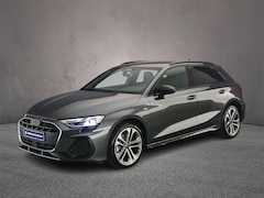 Audi A3 Sportback - 40 TFSI e S edition | Trekhaak | Adaptieve Cruise | Leder | Camera | SONOS Audio | Ambient