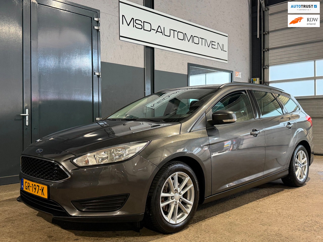 Ford Focus Wagon - 1.0 Trend Edition Trekhaak NAP - AutoWereld.nl