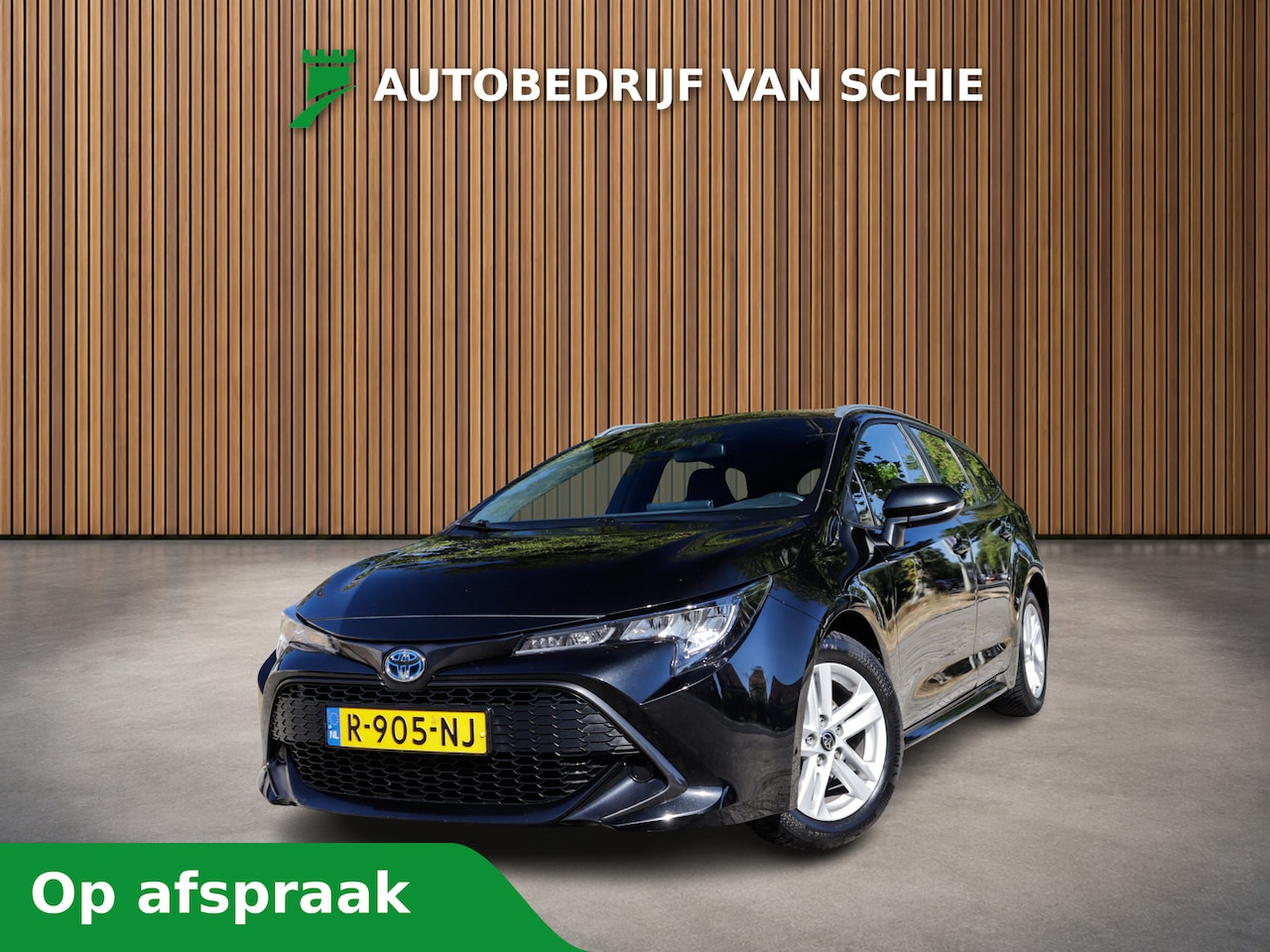 Toyota Corolla Touring Sports - 1.8 Hybrid Active 1e-Eig & Keurig-Onderh. BOVAG-Garantie. NL-Auto - AutoWereld.nl