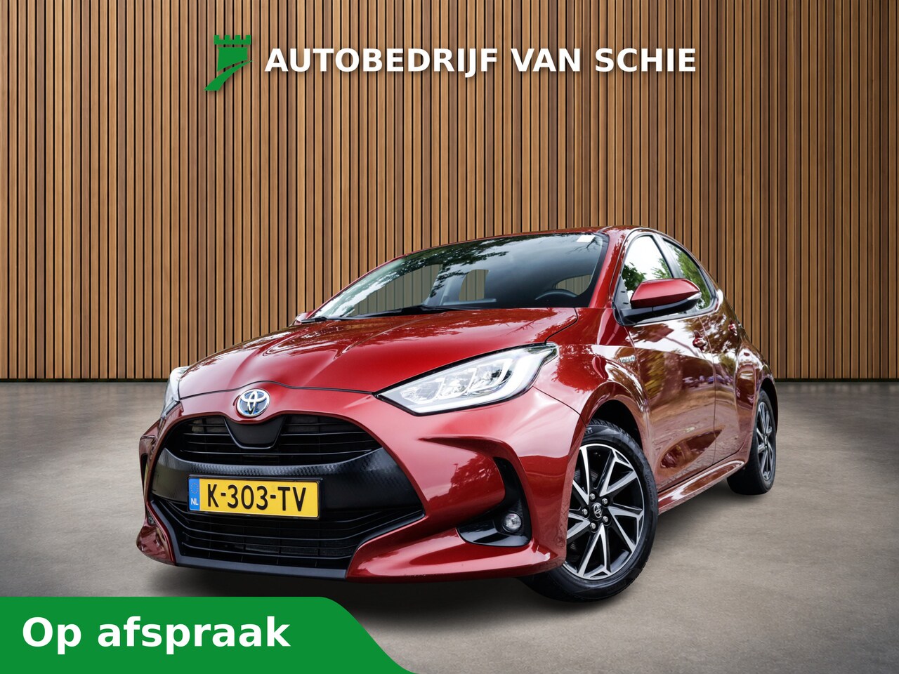 Toyota Yaris - 1.5 Hybrid Business Plus 1e-Eig. & Keurig-Onderh. BOVAG-Garantie. NL-Auto. - AutoWereld.nl