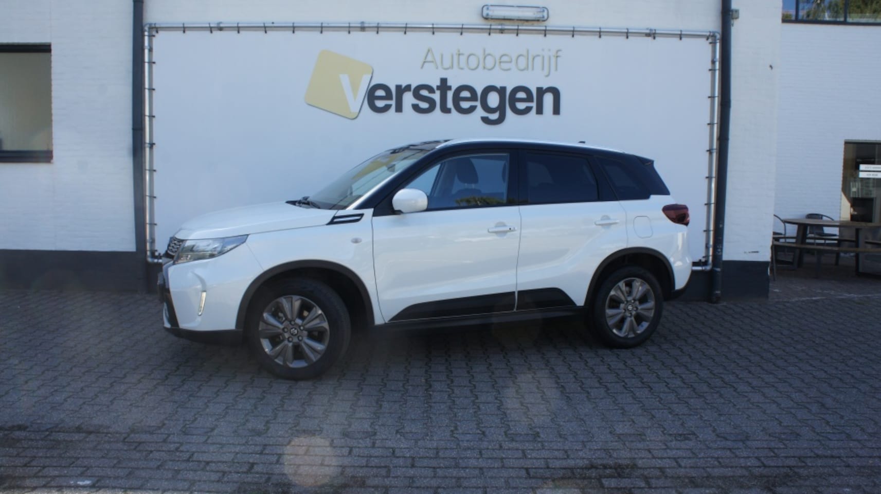 Suzuki Vitara - 1.4 SH B.jet Black White - AutoWereld.nl
