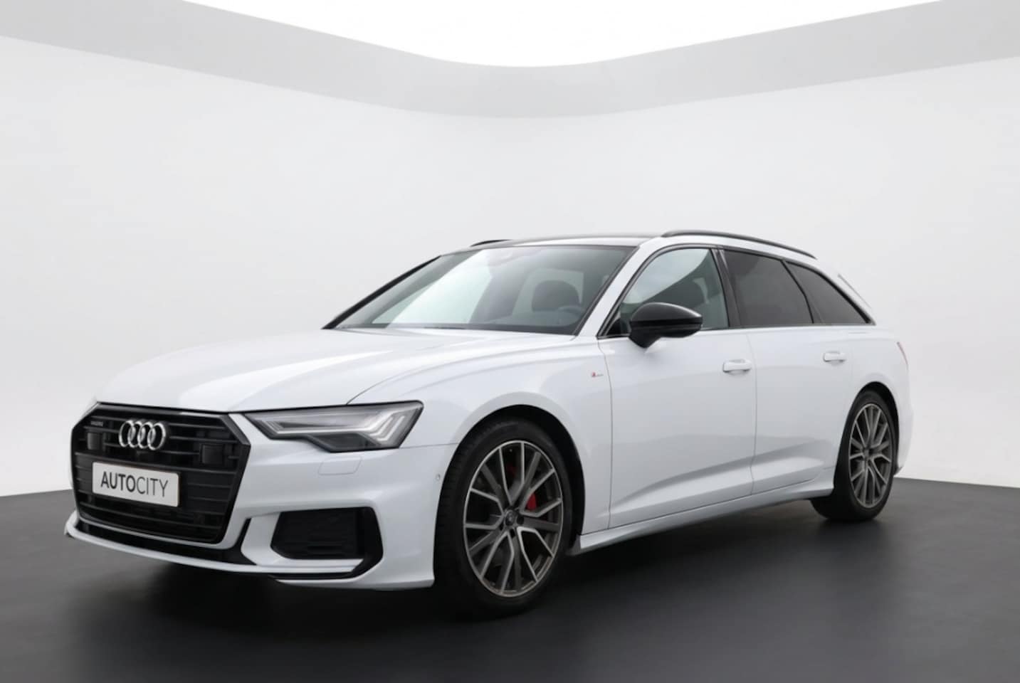 Audi A6 Avant - 55 TFSI e quattro Competition Pano l HUD l Memory l VOL OPTIES - AutoWereld.nl