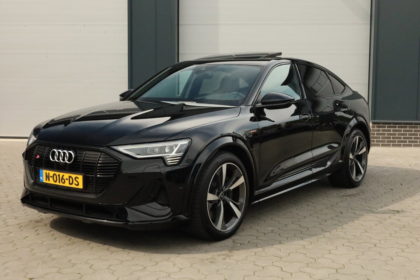 Audi e-tron Sportback - S quattro 95 kWh 503pk B&O Pano Adaptief Camera Keyless - AutoWereld.nl