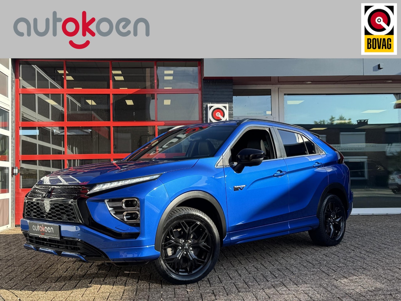 Mitsubishi Eclipse Cross - 2.4 PHEV Black Edition *TREKHAAK/360/ACC* - AutoWereld.nl
