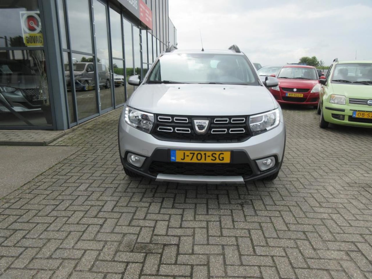 Dacia Sandero Stepway - 0.9 TCe SL - AutoWereld.nl