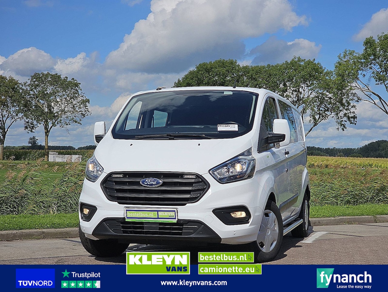 Ford Transit Custom - 2.0 L2 DubbeleCabine NAP - AutoWereld.nl