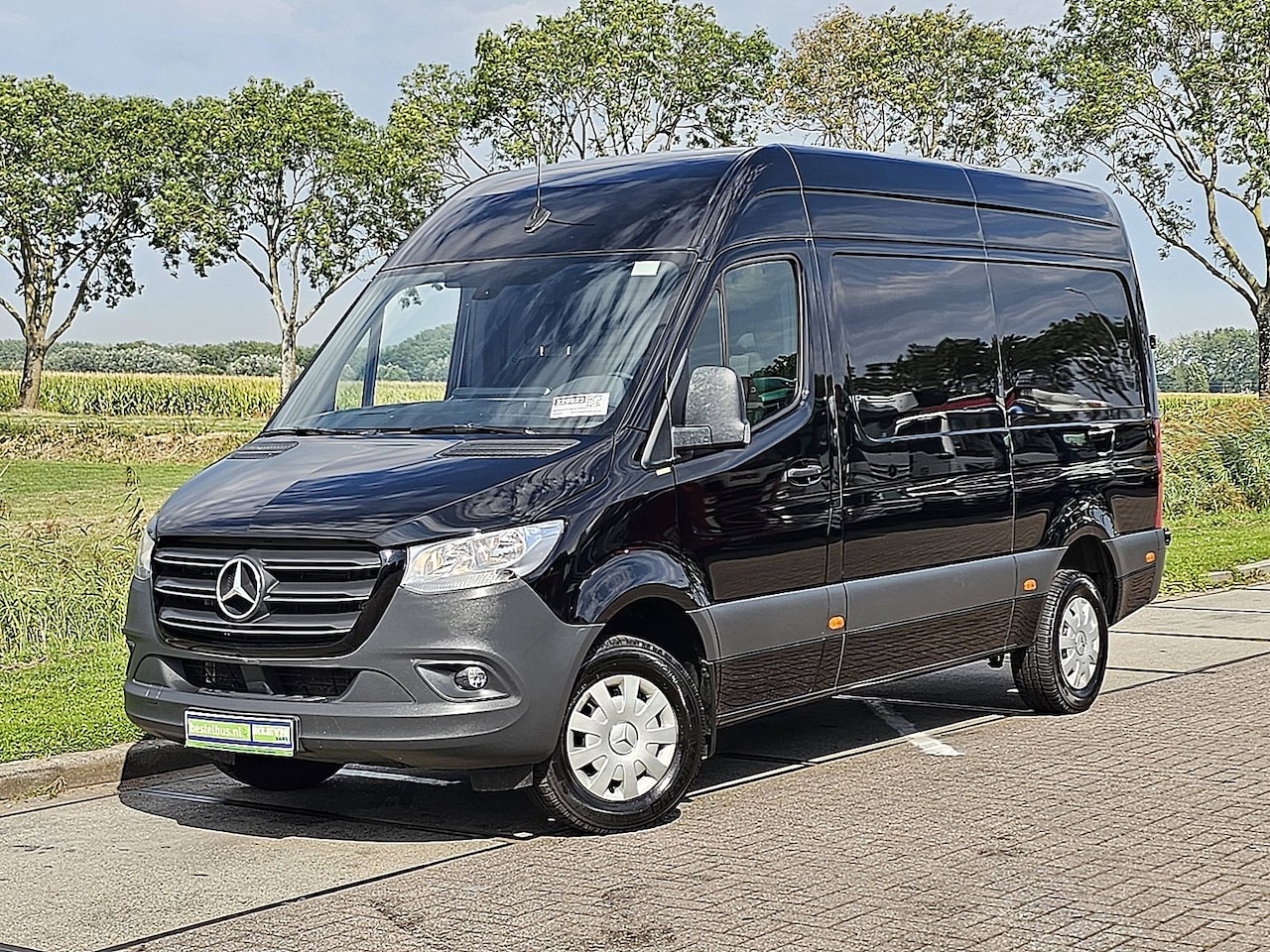 Mercedes-Benz Sprinter - 317 1.9 CDI L2H2 RWD Cruise Control, Airco, Standkachel, Navi, Camera, Stoelverwarming, Mu - AutoWereld.nl