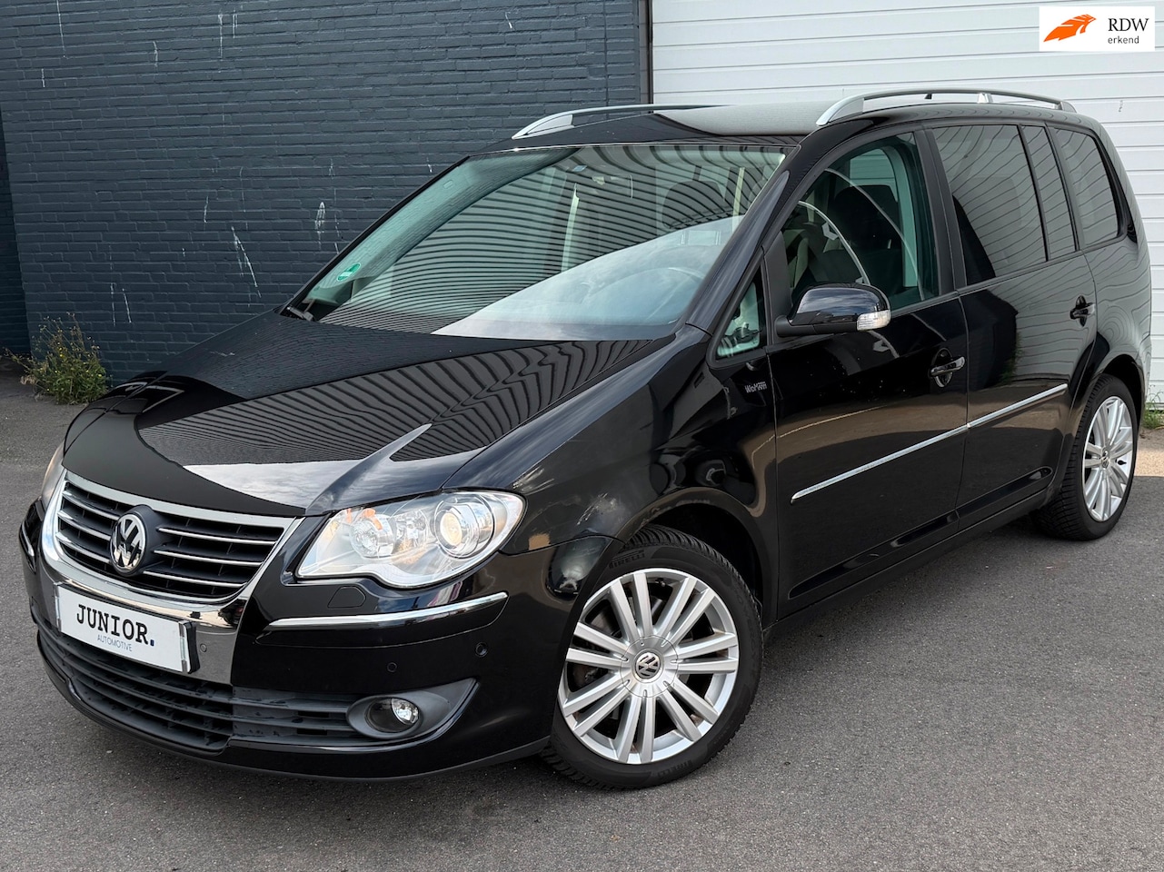 Volkswagen Touran - 1.4 TSI Highline DSG/7PERSOONS/APPLECARPLAY/XENON - AutoWereld.nl