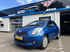 Toyota Yaris - 1.3 VVTi Executive /Nieuwe apk bij aflevering/Airco/Lm velgen/Trekhaak afneembaar