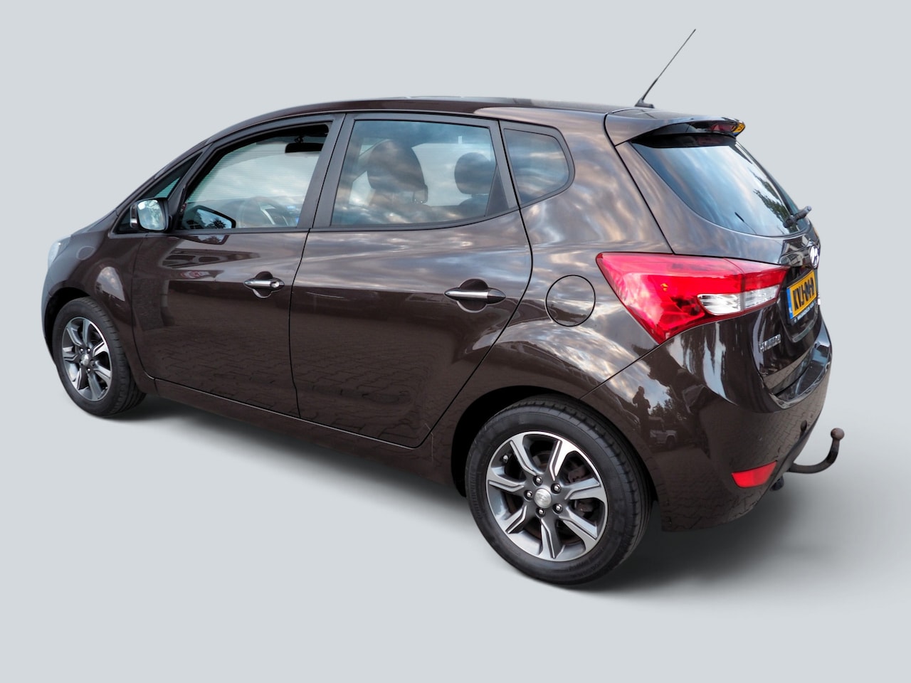 Hyundai ix20 - 1.6 Go! CLIMA CRUISE PARKEER S. TREKH. LM VELGEN