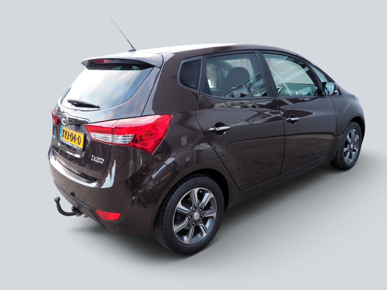 Hyundai ix20 - 1.6 Go! CLIMA CRUISE PARKEER S. TREKH. LM VELGEN
