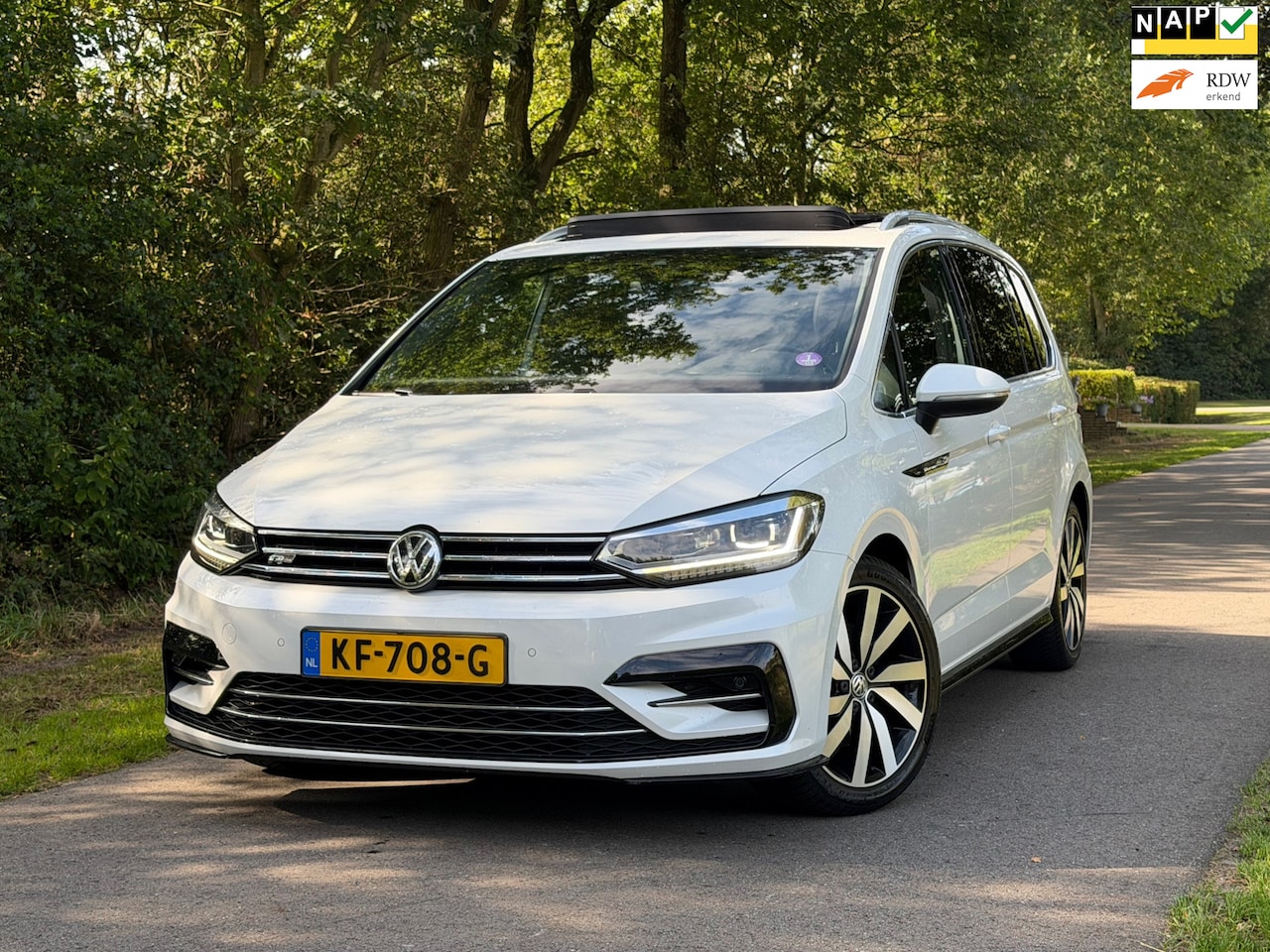 Volkswagen Touran - 1.8 TSI R-Line | 7-Persoons + Panoramadak + Orgineel Nederlands | - AutoWereld.nl