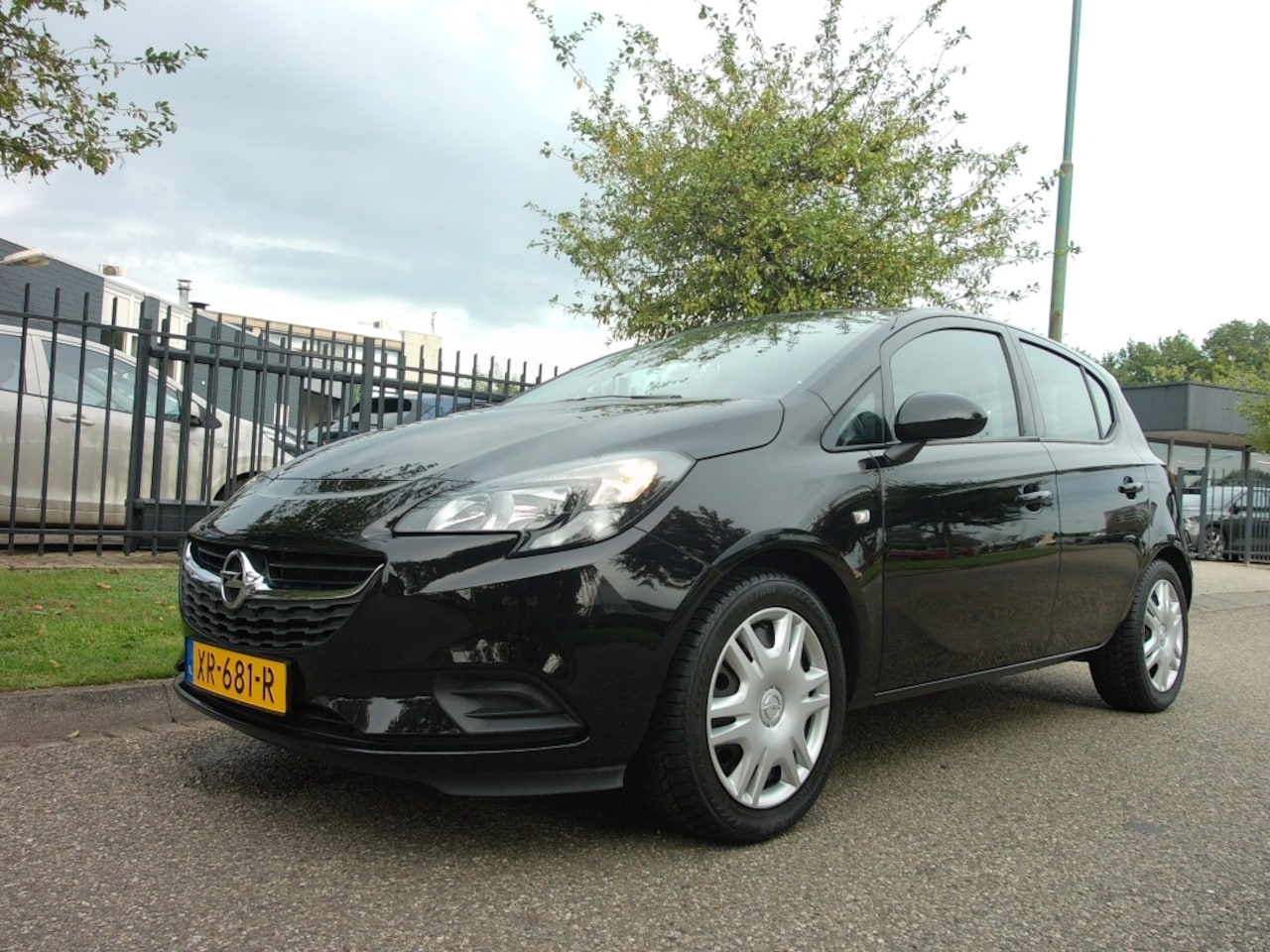 Opel Corsa - 1.4 66KW/90PK 5D - AutoWereld.nl