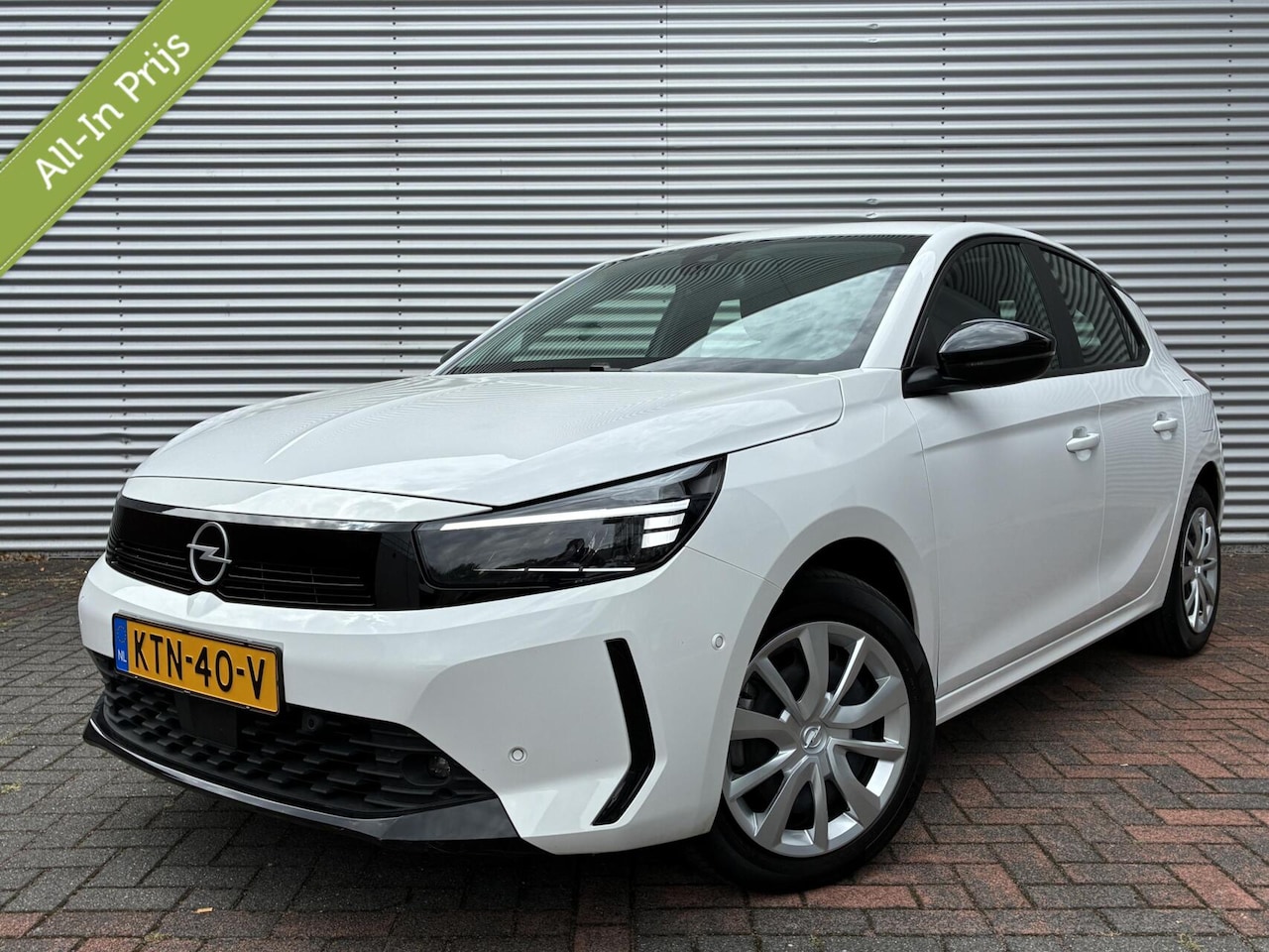 Opel Corsa - 1.2 TURBO CARPLAY LED CRUISE 360 CAMERA PDC 2025 NIEUW MODEL EERSTE EIGENAAR 9339 KM GERED - AutoWereld.nl