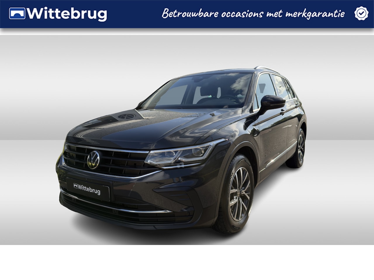 Volkswagen Tiguan - 1.4 TSI Life eHybrid / APP.Connect / NAVI / 360'CAMERA / 17"LMV - AutoWereld.nl