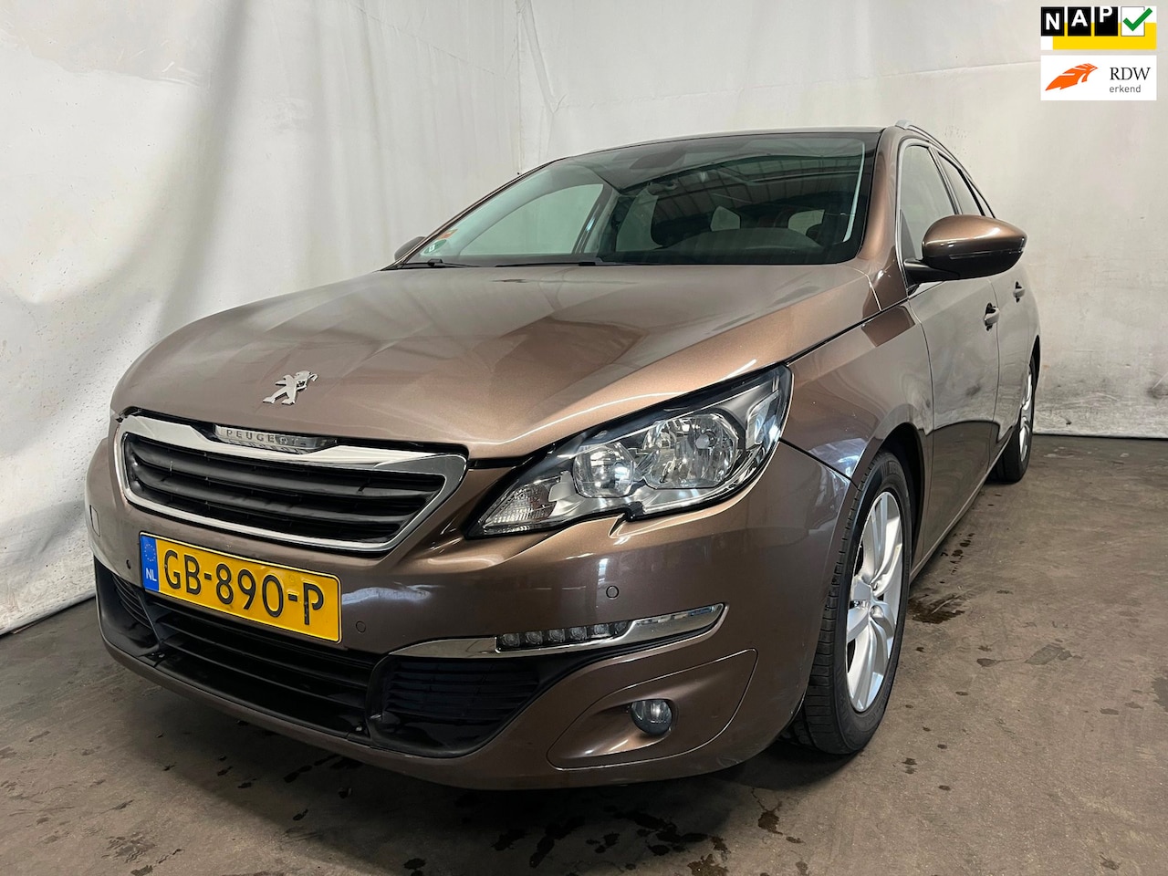 Peugeot 308 SW - 1.2 PureTech Blue Lease Executive BPM! SCHADEAUTO! - AutoWereld.nl