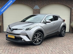 Toyota C-HR - 1.8 Hybrid Executive Adaptive Cruise Camera Lane Assist DAB Navi PDC