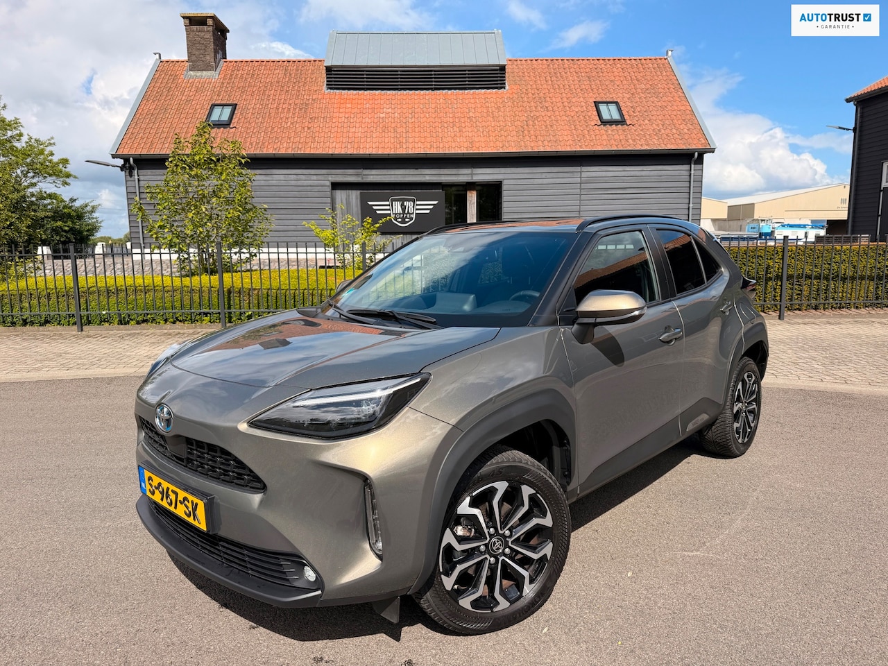 Toyota Yaris Cross - 1.5 Hybrid Dynamic | Navigatie | Apple CarPlay/Android auto | Achteruitrijcamera - AutoWereld.nl