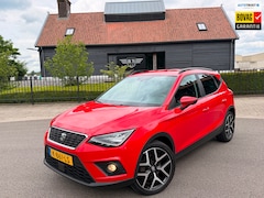 SEAT Arona - 1.0 TSI Style Business Intense Plus AircoEcc Leer Navi Camera Led-Xenon