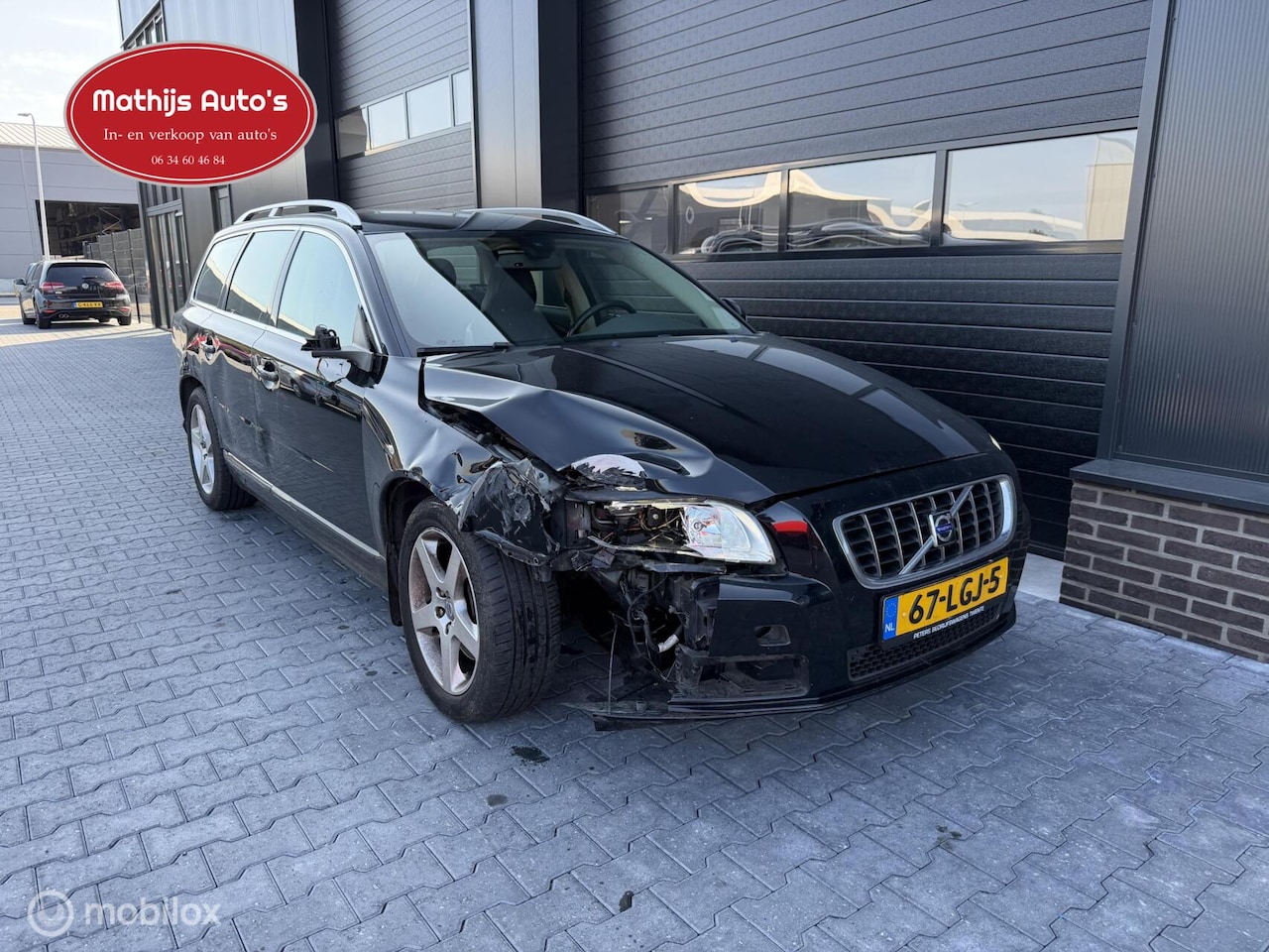 Volvo V70 - 2.4 D5 Automaat 236dkm! Schade! - AutoWereld.nl
