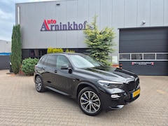 BMW X5 - XDrive45e M-Sport, Pano. el. achterklep, camera, el. trekhaak
