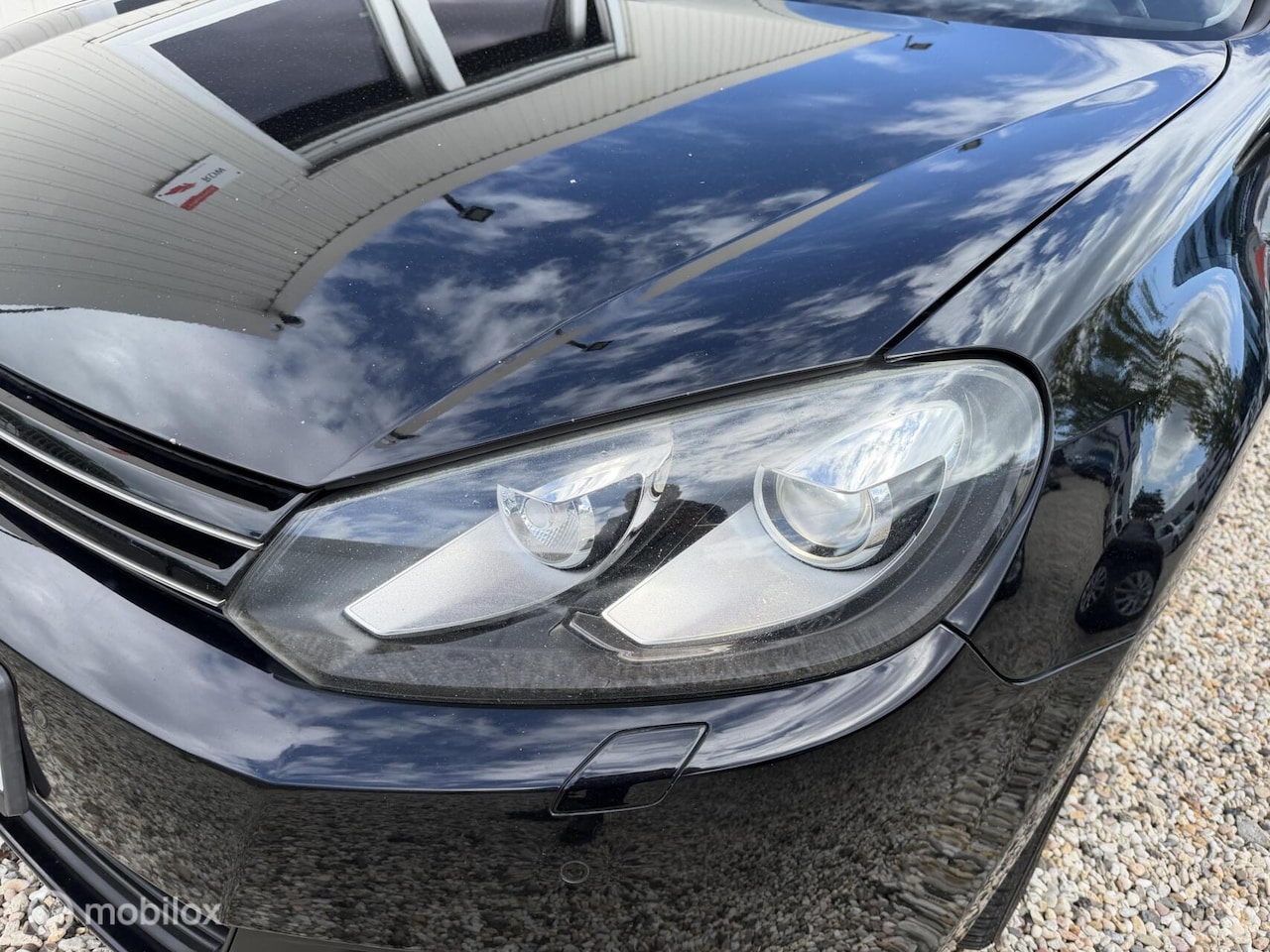 Volkswagen Golf - 1.4 TSI Highline Xenon Navi Trekhaak Clima - AutoWereld.nl