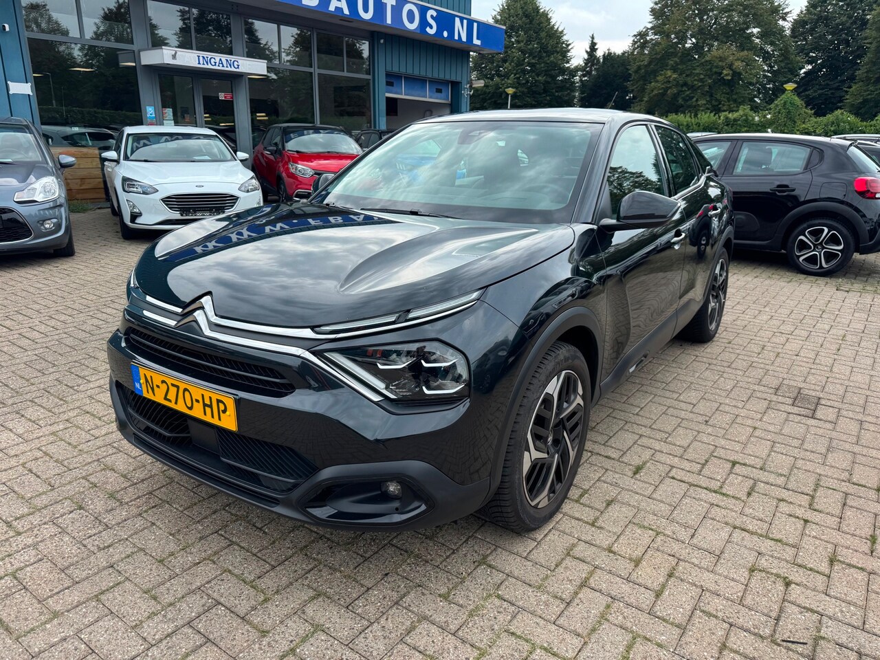 Citroën C4 - 1.2 Puretech Feel Edition Airco Navi - AutoWereld.nl