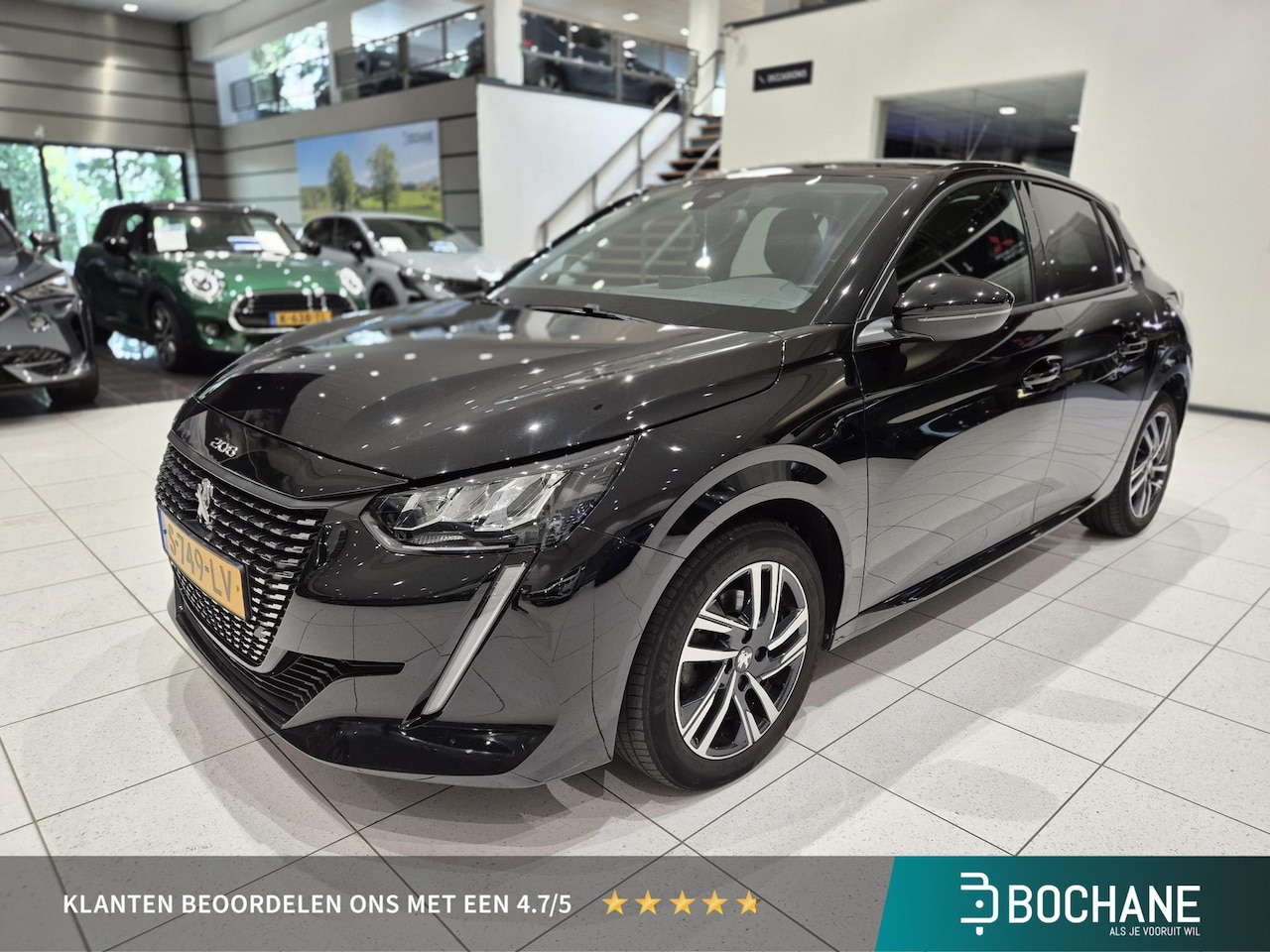 Peugeot 208 - 1.2 PureTech Allure | Automaat | Apple CarPlay/ Android Auto | Climate Control | Parkeerse - AutoWereld.nl